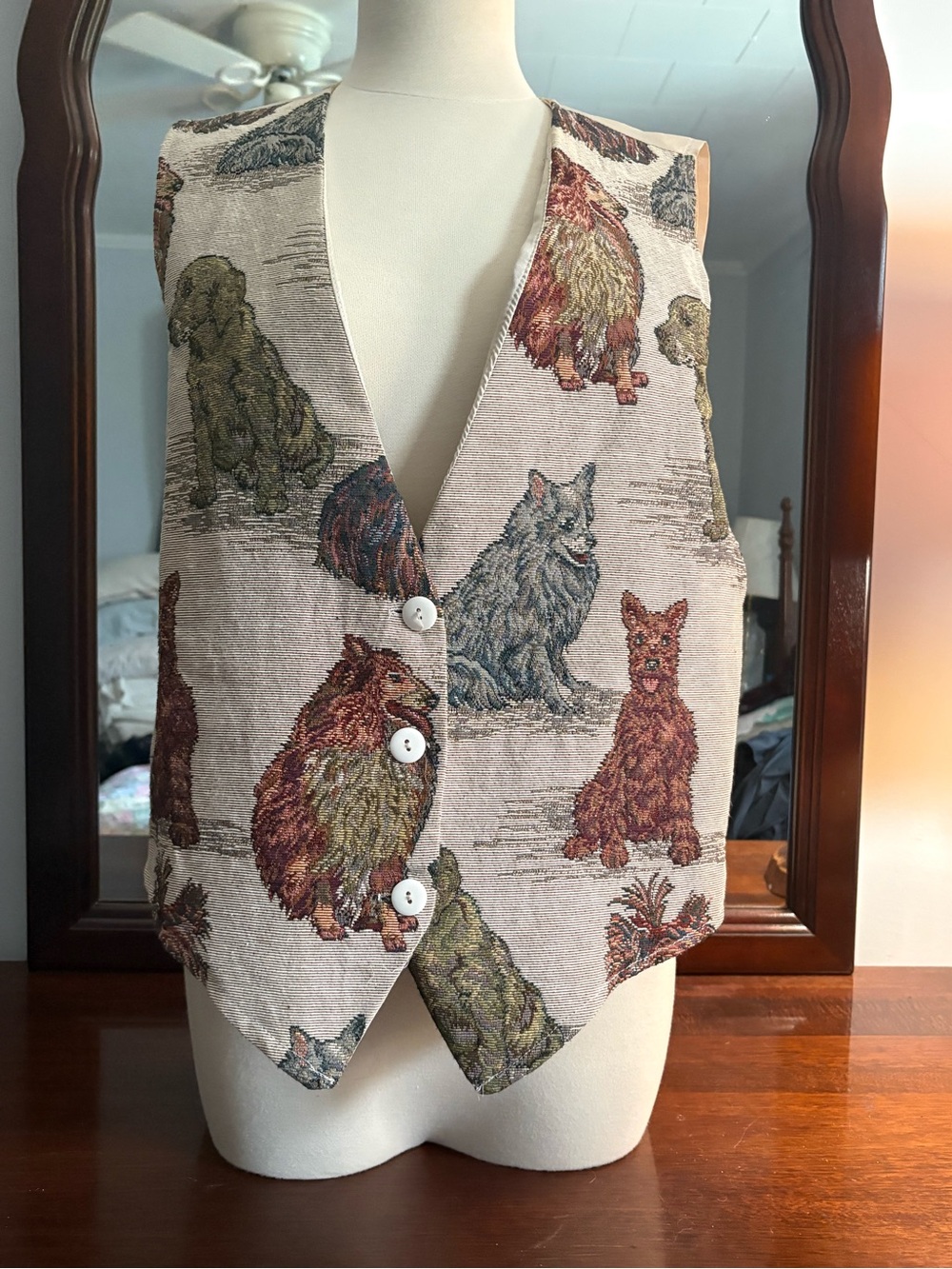Vintage Facets by Mirrors Dog Pattern Vest